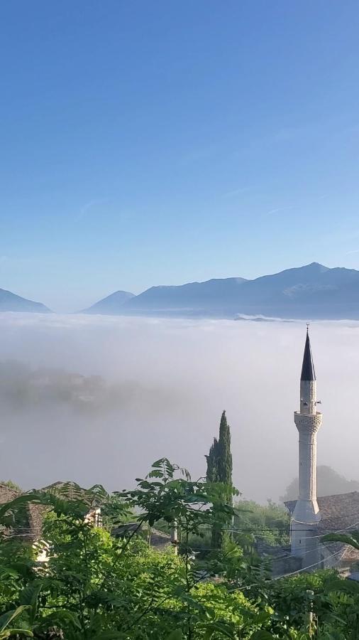 Clockwise Guestrooms Gjirokastër Dış mekan fotoğraf