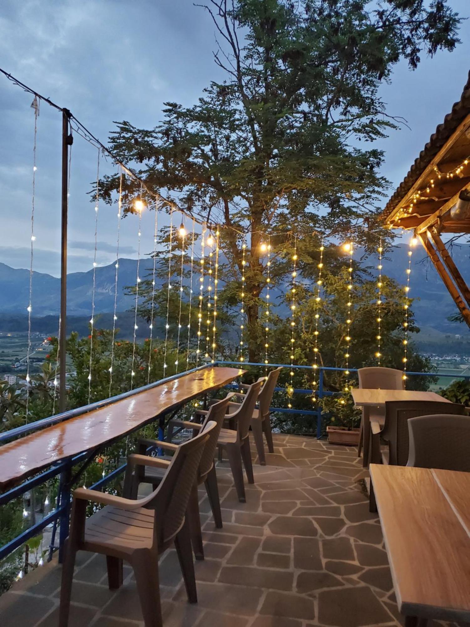Clockwise Guestrooms Gjirokastër Dış mekan fotoğraf